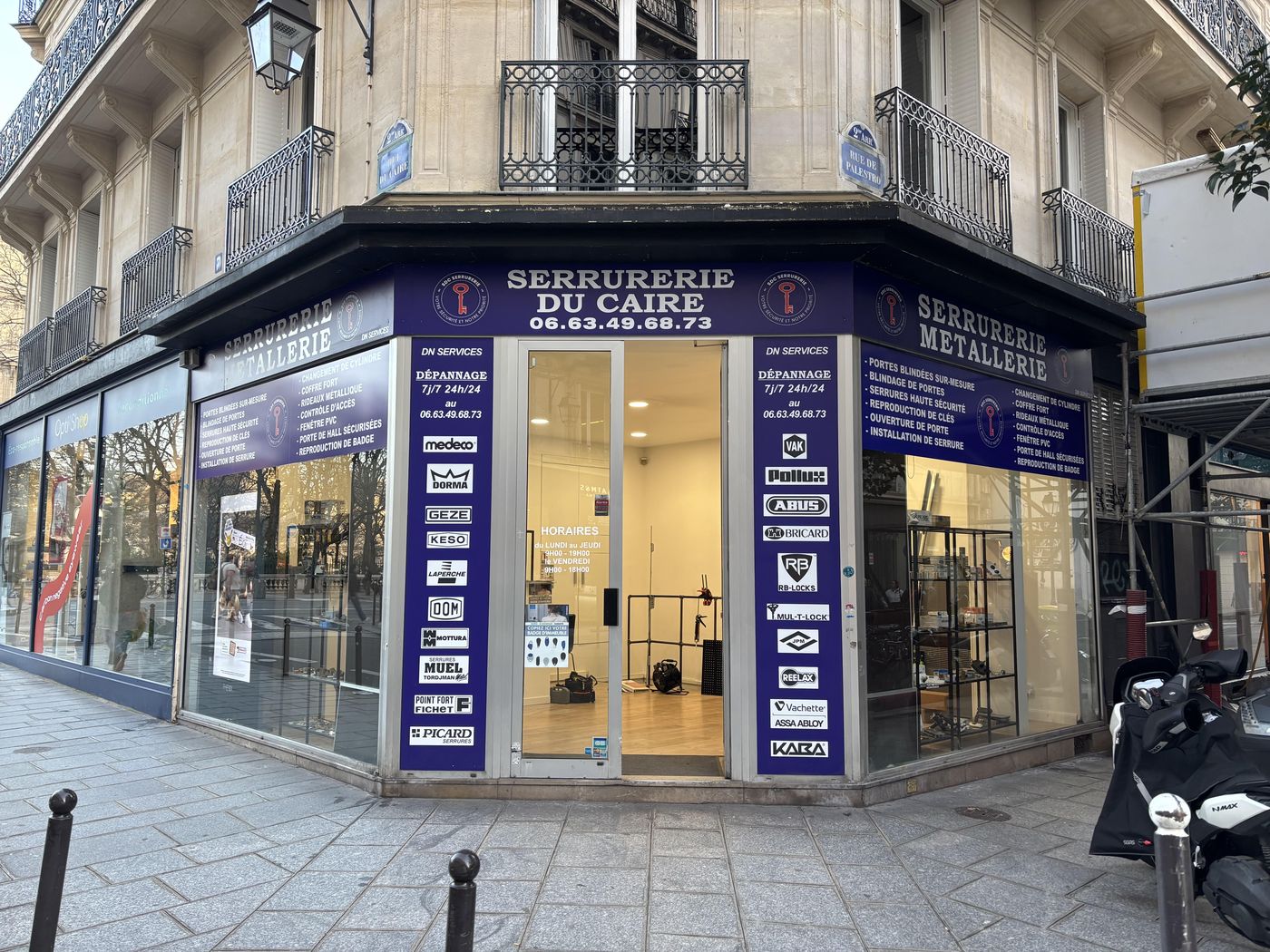 Boutique Serrurerie du Caire, 111 boulevard de Sébastopol, Paris 2e